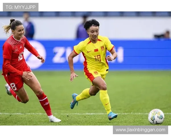 张馨点射特雷西建功 邵子钦补时绝平 上海 2-2 江苏上演跌宕对决(2)